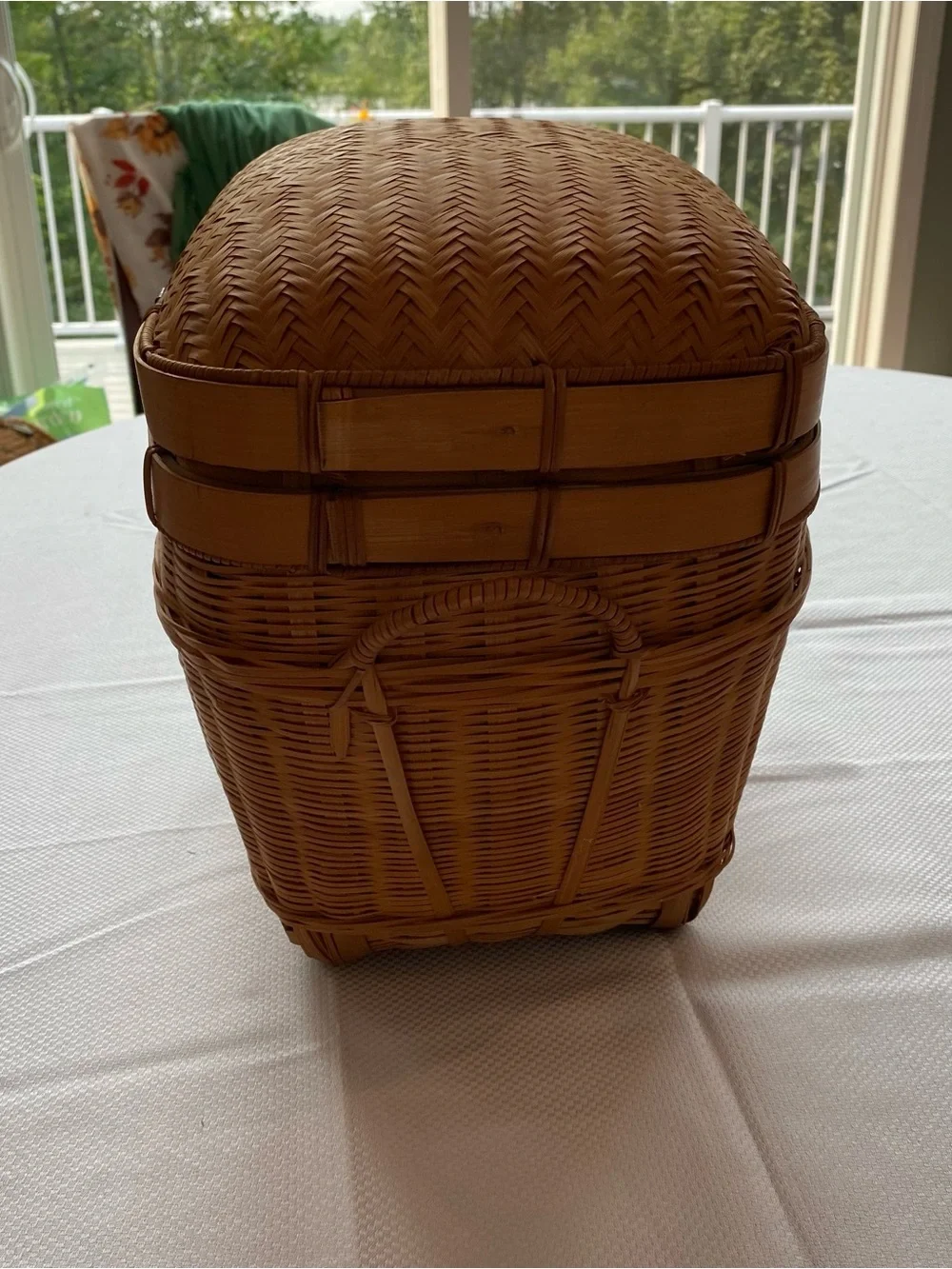 N/A handwoven rattan